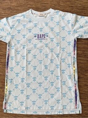 BAPE AAPE T-shirt A Bathing Ape Blue Logo Print Sz XXS. In very good condition.